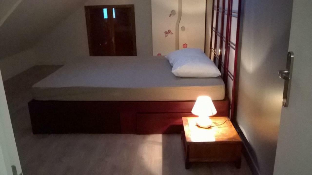 Maison Duplex & Appartement Sur Cour La Ferte-Gaucher Luaran gambar