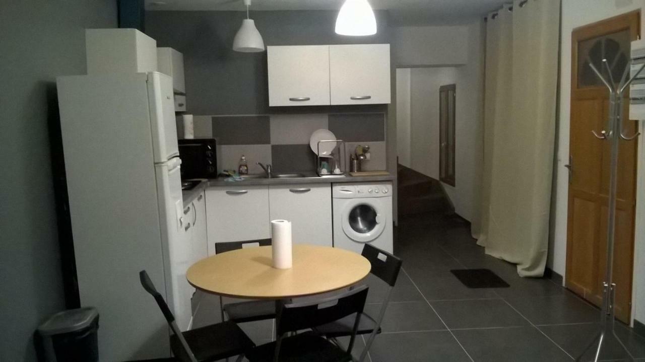 Maison Duplex & Appartement Sur Cour La Ferte-Gaucher Luaran gambar