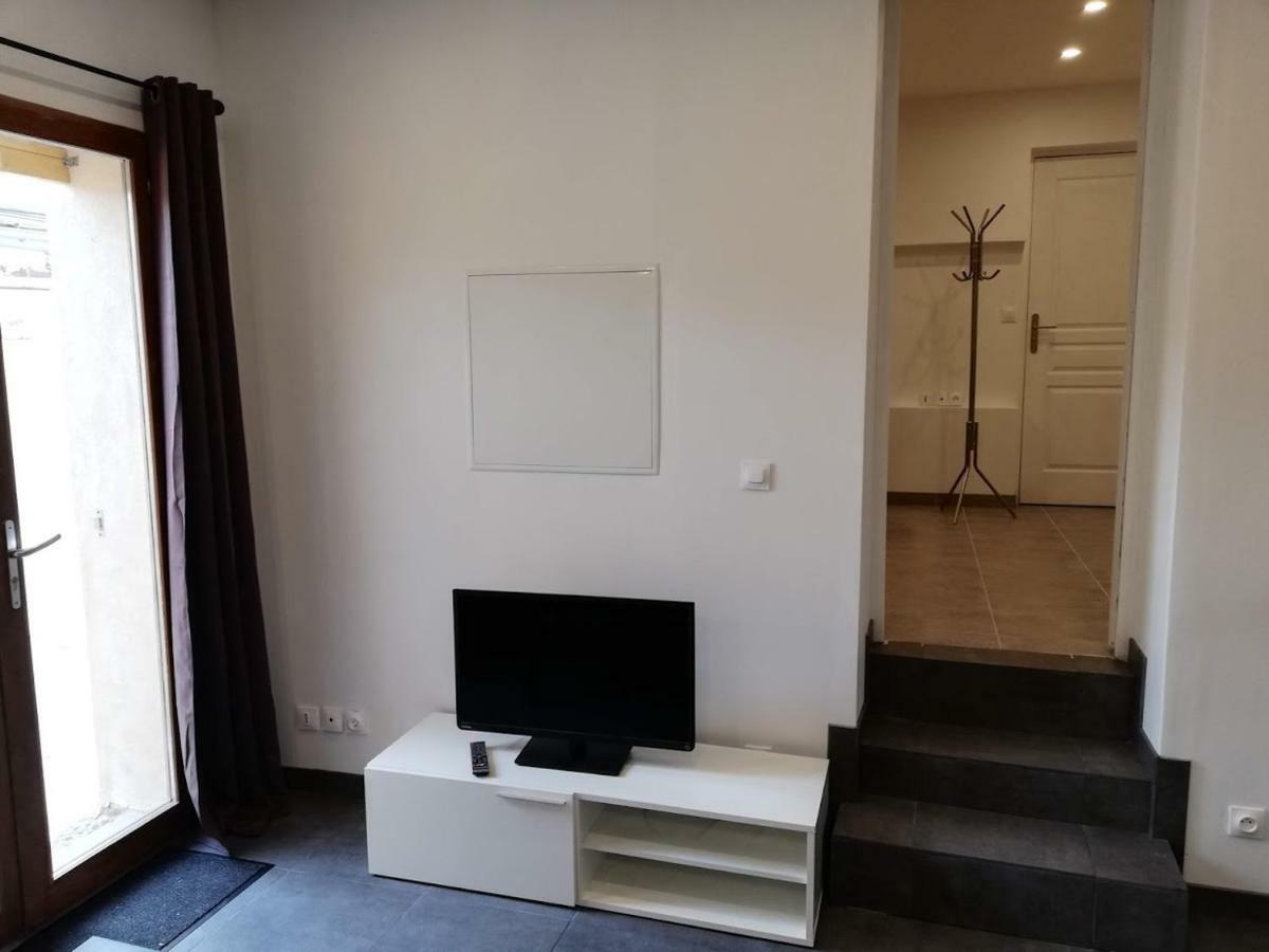 Maison Duplex & Appartement Sur Cour La Ferte-Gaucher Luaran gambar